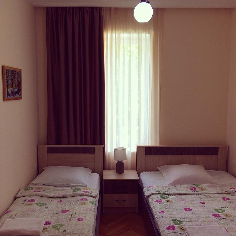 Guest House Gardenia & Wine Cellar 라고데키 외부 사진