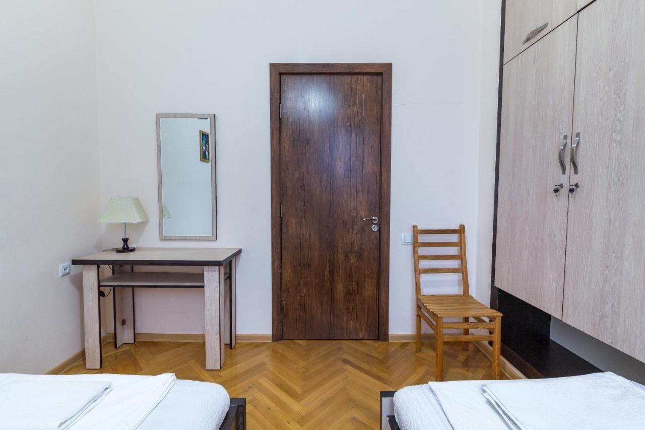 Guest House Gardenia & Wine Cellar 라고데키 외부 사진