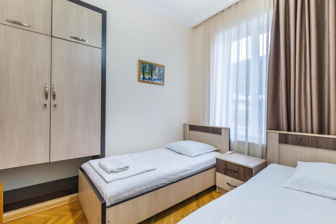 Guest House Gardenia & Wine Cellar 라고데키 외부 사진